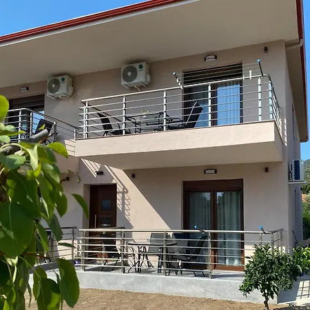 House Kyriaki סיקיה